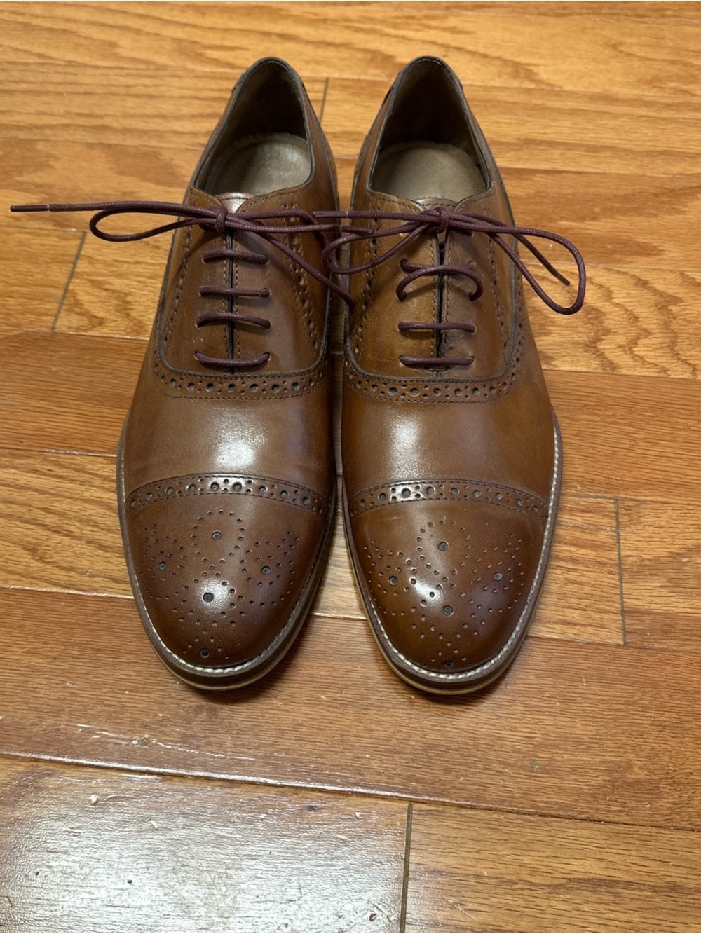 Johnston & Murphy Brown Leather Cap-Toe Brogue Oxfords